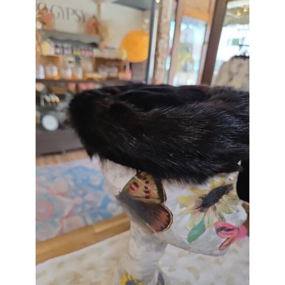 Vintage 1950s Sable Fur Hat With Pin - Picture 4 of 15